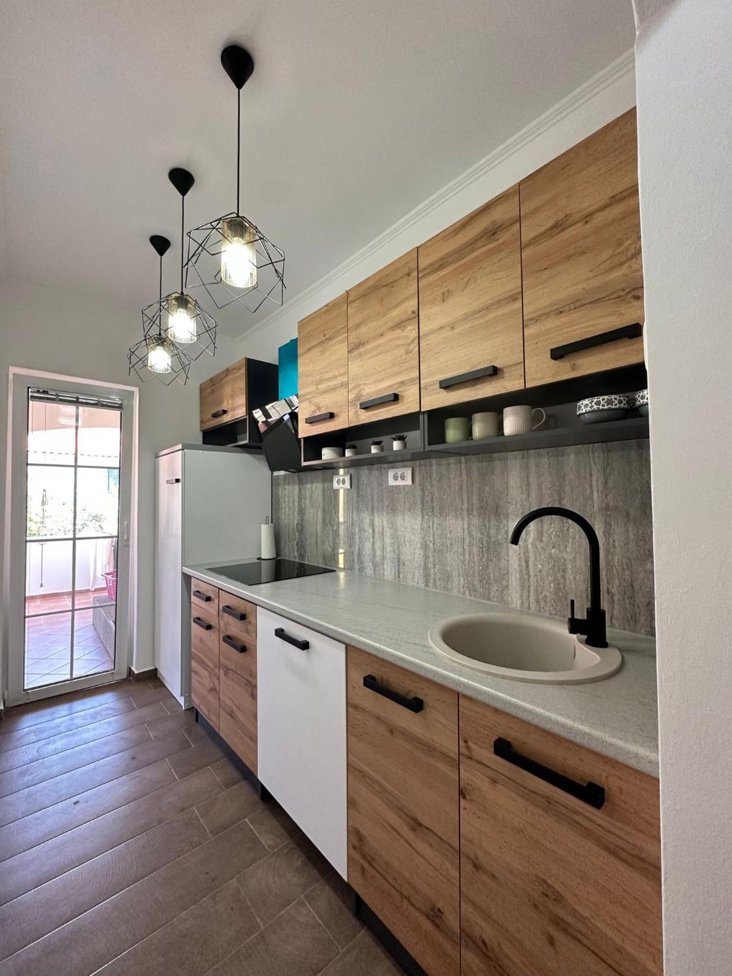 Brac Apartma